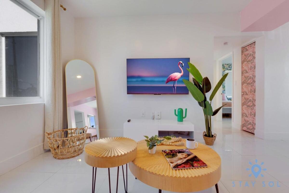 Free Parking, Bay View, Pool, Step To Beach Hollywood Exterior photo